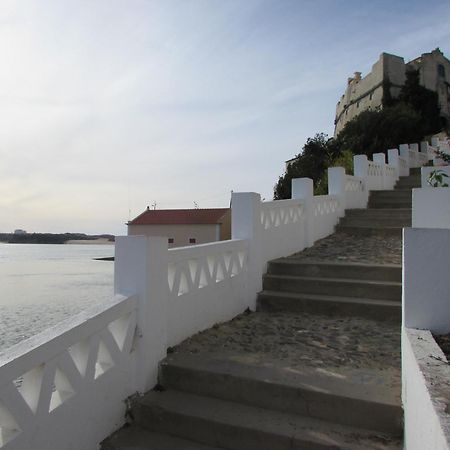 Lagoa Azul Guest House II Вила-Нова-де-Мильфонт Экстерьер фото