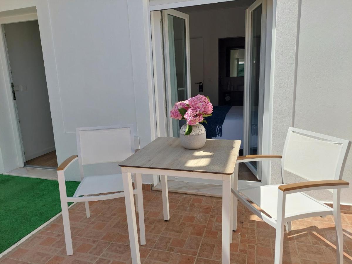 Lagoa Azul Guest House II Вила-Нова-де-Мильфонт Экстерьер фото