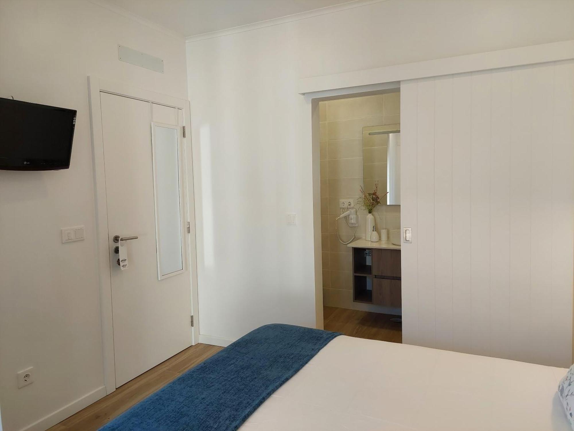 Lagoa Azul Guest House II Вила-Нова-де-Мильфонт Экстерьер фото